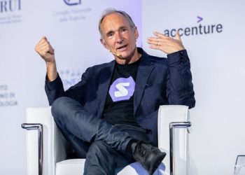 Tim Berners-Lee launches ‘contract for the web’ to fix the internet