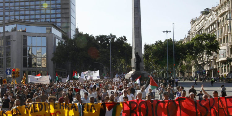 German neo-Nazi, Green Parties laud EU’s branding of Israeli products - WORLD NEWS Green Parties