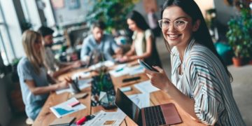 Four essential tips for building a business online