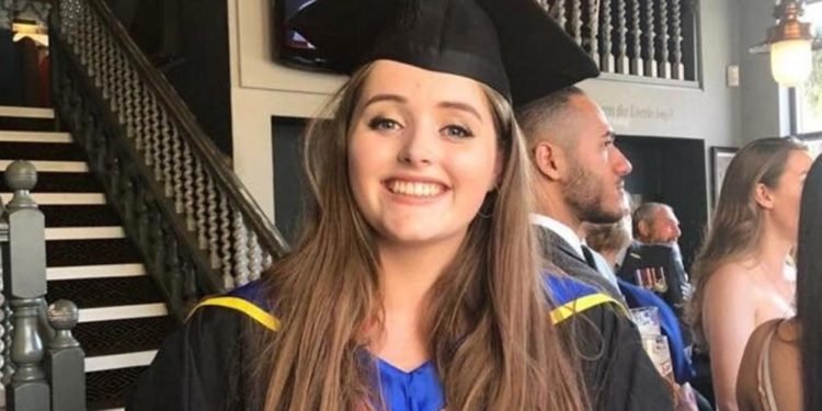 Vile trolls upload videos branding murdered Brit backpacker Grace Millane ‘disgusting’ and ‘horrible’ – The Sun Vile trolls upload videos branding murdered Brit backpacker Grace Millane ‘disgusting’ and ‘horrible’ – The Sun