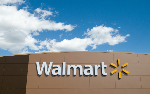 To take on Amazon, Walmart looks to ‘supercenters,’ edge computing and 5G