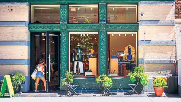 Learning to love pre-owned clothing pre-owned clothing