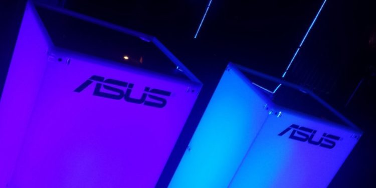 Asus debuts new mini PC and hobbyist boards for AI edge computing workloads Asus debuts new mini PC and hobbyist boards for AI edge computing workloads