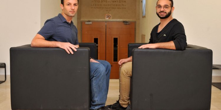 A two-terminal floating-gate transistor for neuromorphic computing