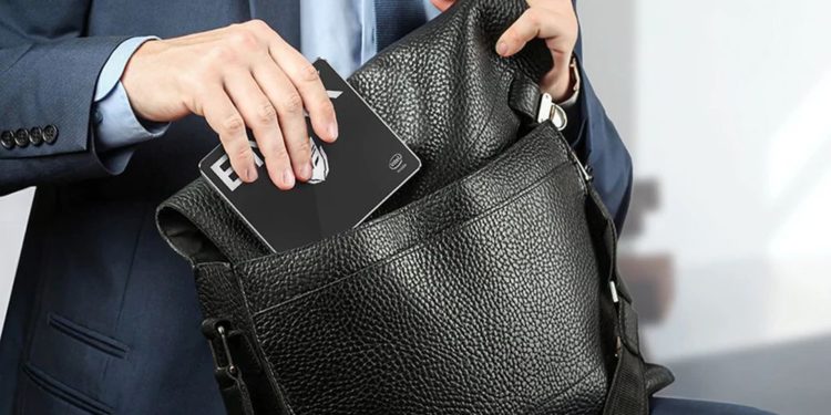 BMAX B3 Plus has a feature no other computer offers BMAX B3 Plus