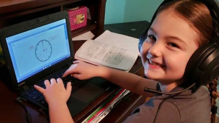 speech therapy through a computer screen