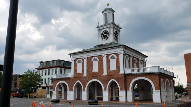 City officials placing little weight in online petitions in Market House decision City officials placing little weight in online petitions in Market House decision