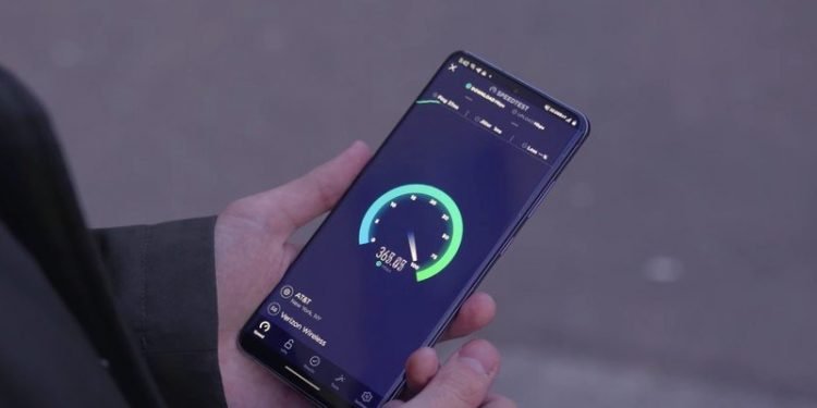 Carriers are doing everything they can to make 5G as confusing as possible