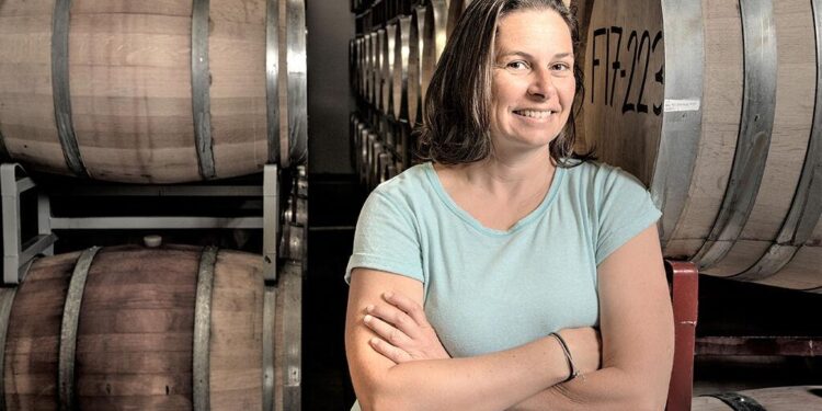 Red Rooster Winery re-branding | Life