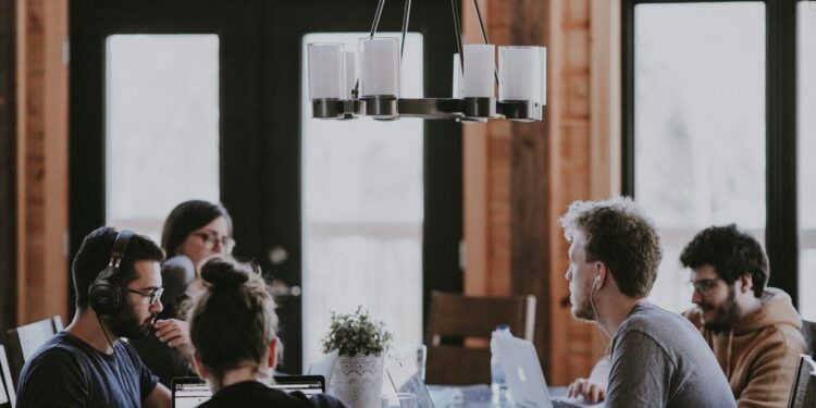 How to Develop a Business Model (Sponsored content from Eduard)