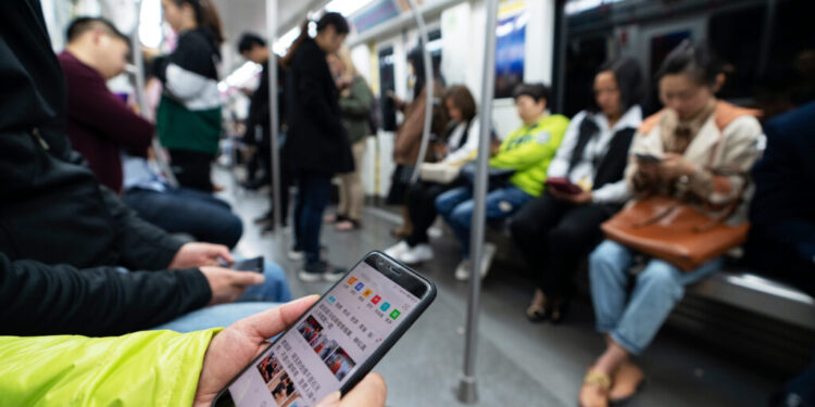 Singapore's internet connectivity amplifies data centers Singapore’s internet connectivity amplifies data centers