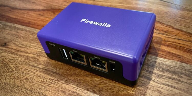 Firewalla Purple Review: This Tiny, Pricey Box Takes Your Home Network to the Next Level