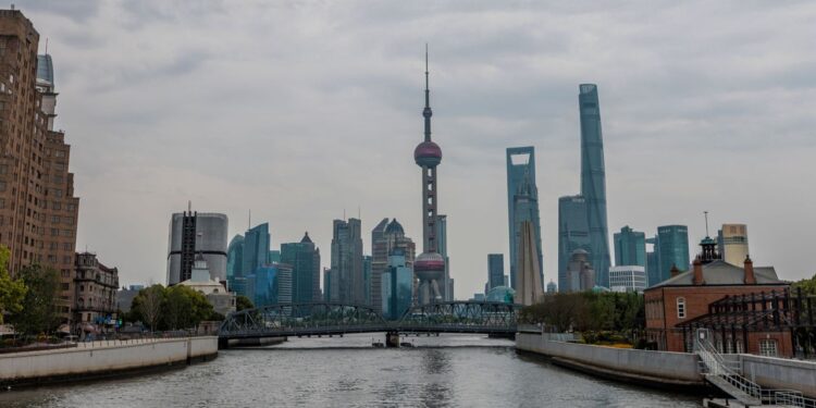 China’s Internet Lenders Feel Pain of Economic Slowdown