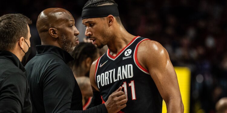 Hart Gets The Start And Winslow, Little Are Alright Hart Gets The Start And Winslow, Little Are Alright