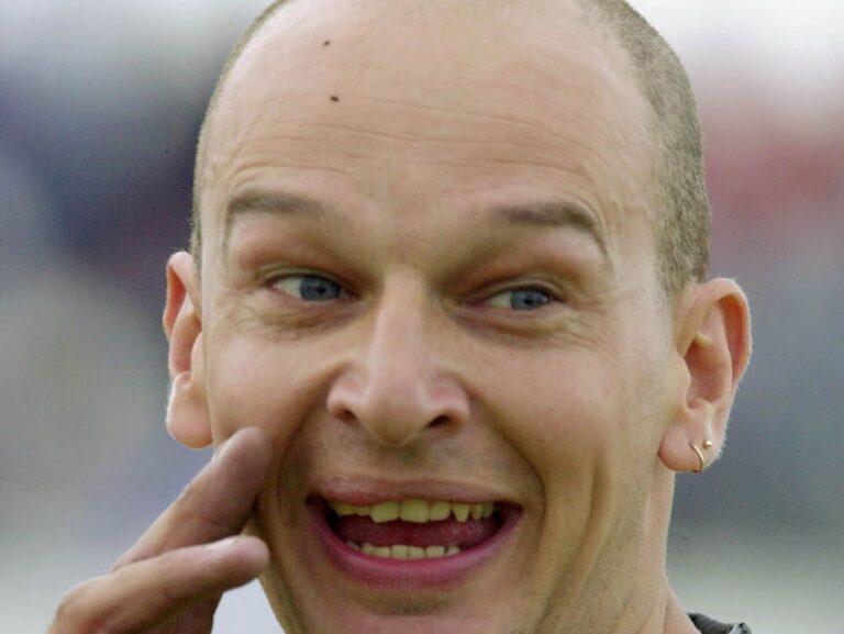 Banned: ‘Welsh Evel Knievel’ branded ‘driving liability’ after trailer flipped and caused crash