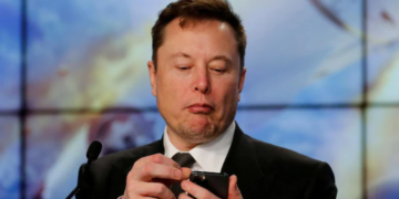 Internet has interesting responses to Elon Musk’s curious query about Instagram and Twitter users