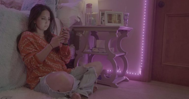 Roo Powell Talks Catching Child Predators For a Living