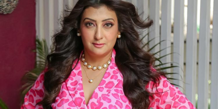 The Internet Shreds Juhi Parmar For Walking Out Of "Inappropriate" Barbie With 10-Year-Old Daughter The Internet Shreds Juhi Parmar For Walking Out Of “Inappropriate” Barbie With 10-Year-Old Daughter