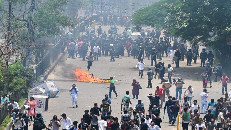 Bangladesh restores internet as students call off job-quota protests