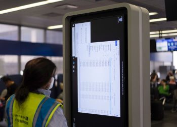 Total recovery from CloudStrike failure ‘could take weeks’ amid more flight delays